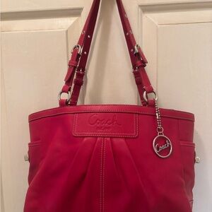 Coach Ashley Red Leather Double Handle Zipper Closure Tote Shoulder Bag F13759